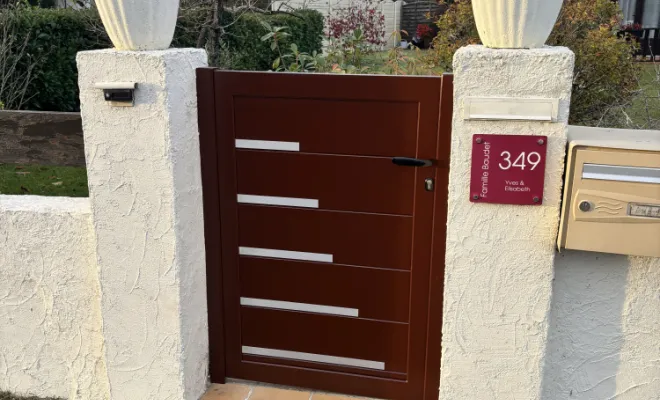 Fabrication et pose complète d’un portail aluminium avec motorisation, Dax, HP DESIGN